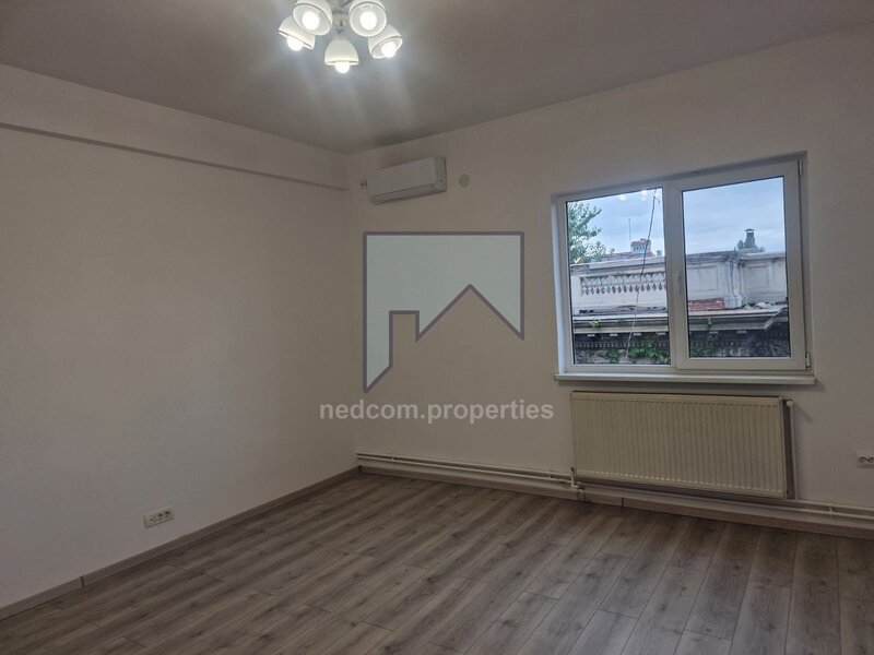 Bd. Dacia, Polona, vanzare apartament superb 2 camere.