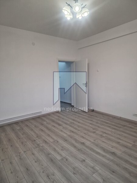 Bd. Dacia, Polona, vanzare apartament superb 2 camere.